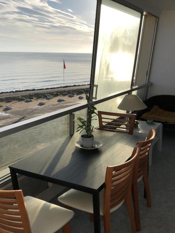 La Mouette Apartment Courseulles-sur-Mer Bagian luar foto
